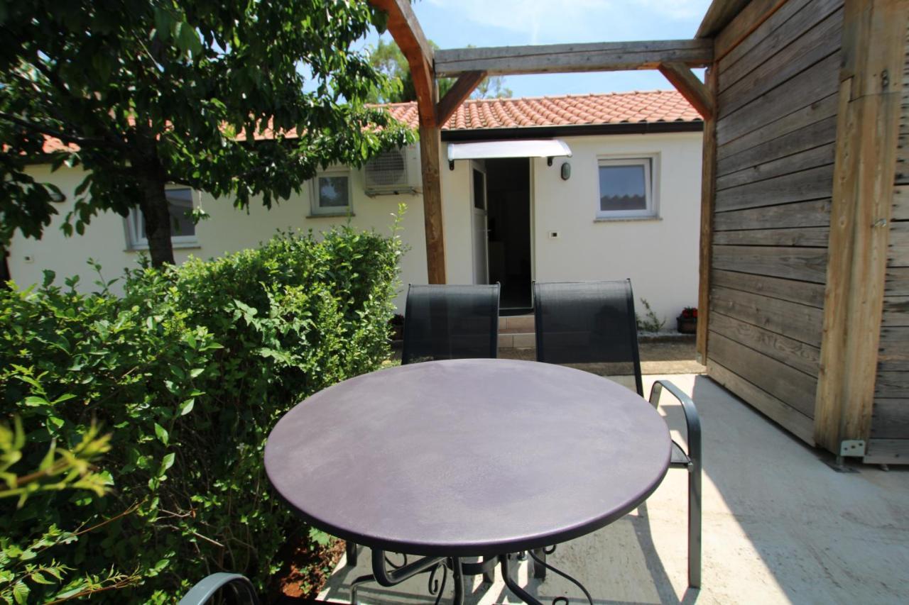 Apartments Green Garden Labinci Luaran gambar