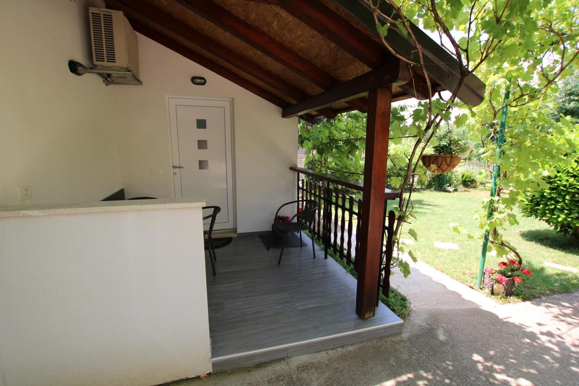 Apartments Green Garden Labinci Bilik gambar